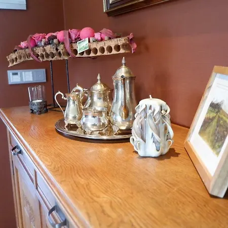T Heirbaanhuys Holiday home Borgloon