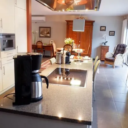 Holiday home T Heirbaanhuys Borgloon
